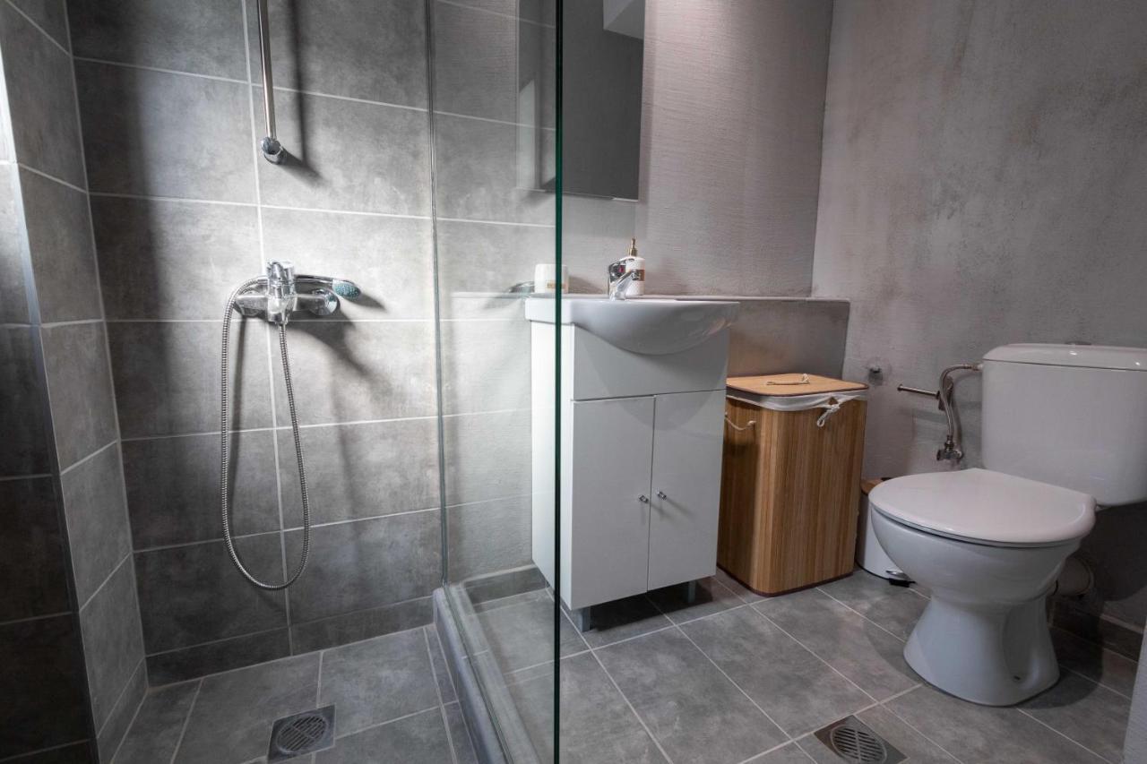 Athenian Port Luxury 2/piraeus Riviera Apartment *